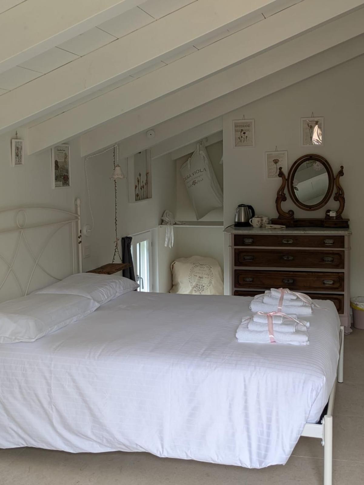 Casa Viola Bed And Breakfast Dimora Di Campagna Calice Ligure Bagian luar foto